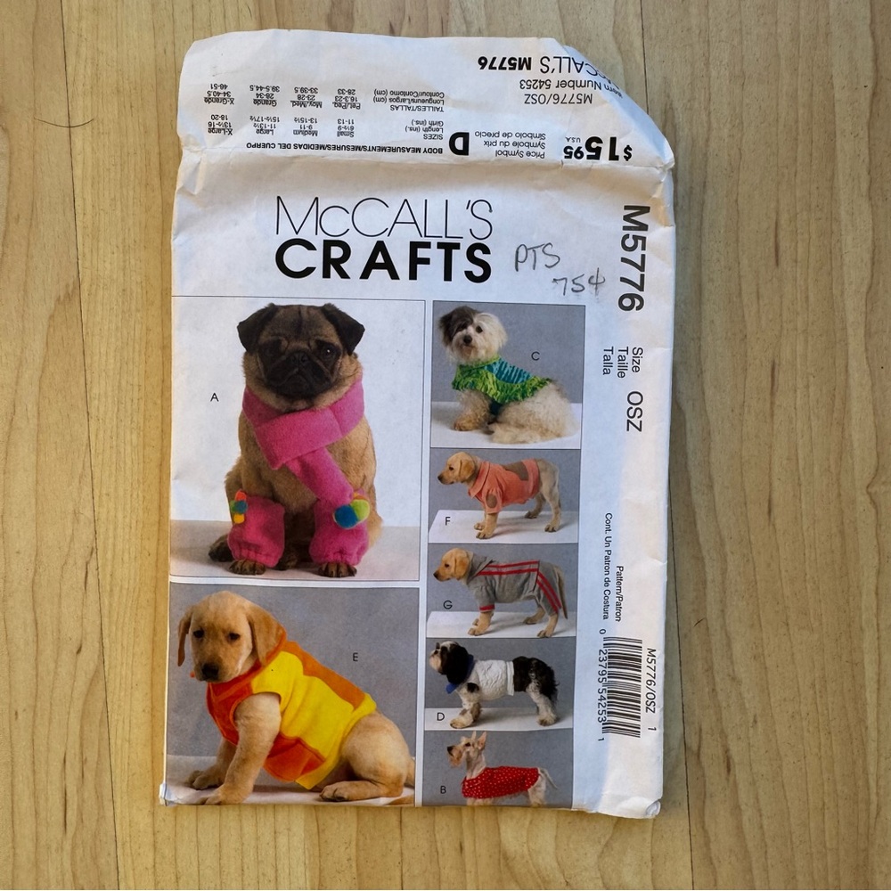 McCall's Dog Apparel Sewing Pattern M5776 Coats Scarf Leg Warmers 2008 Halloween